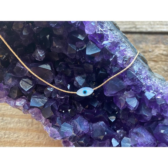 *Jasmin* Dainty Evil Eye Necklace - Picture 1 of 5